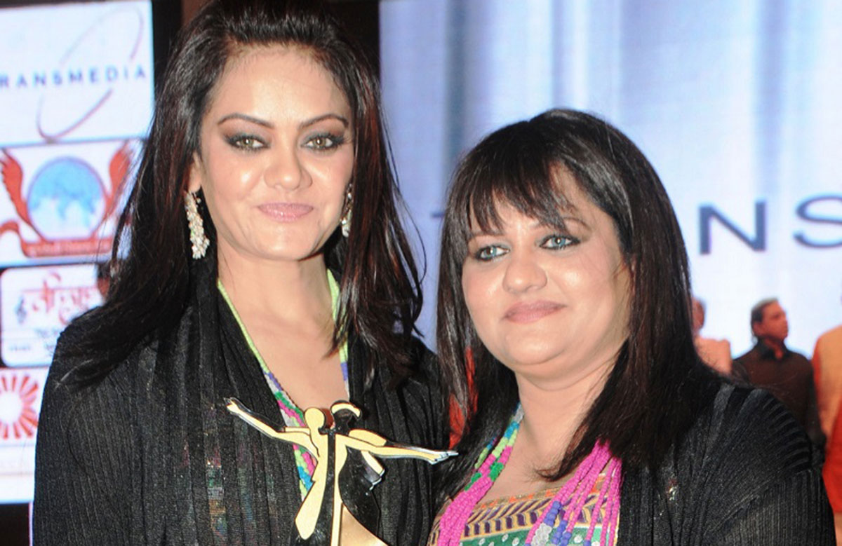 Preeti-Pinky “Singing sister duo dance to navratri’s tune!”