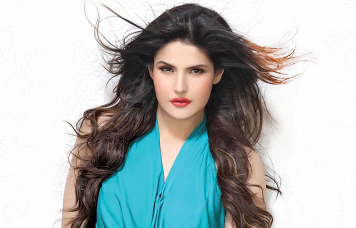 Zarine Khan is agog with excitement over Aksar 2