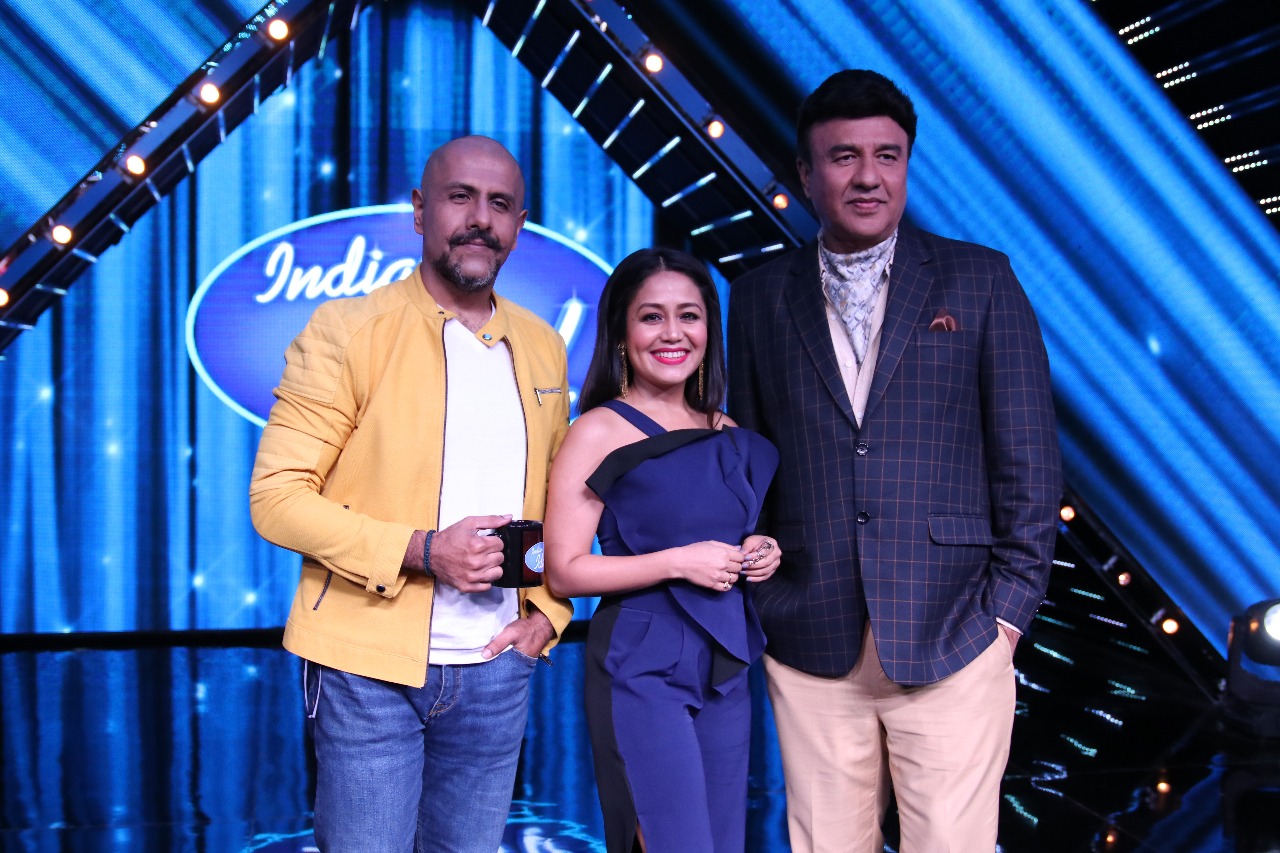 Indian Idol 10 starts with a bang!
