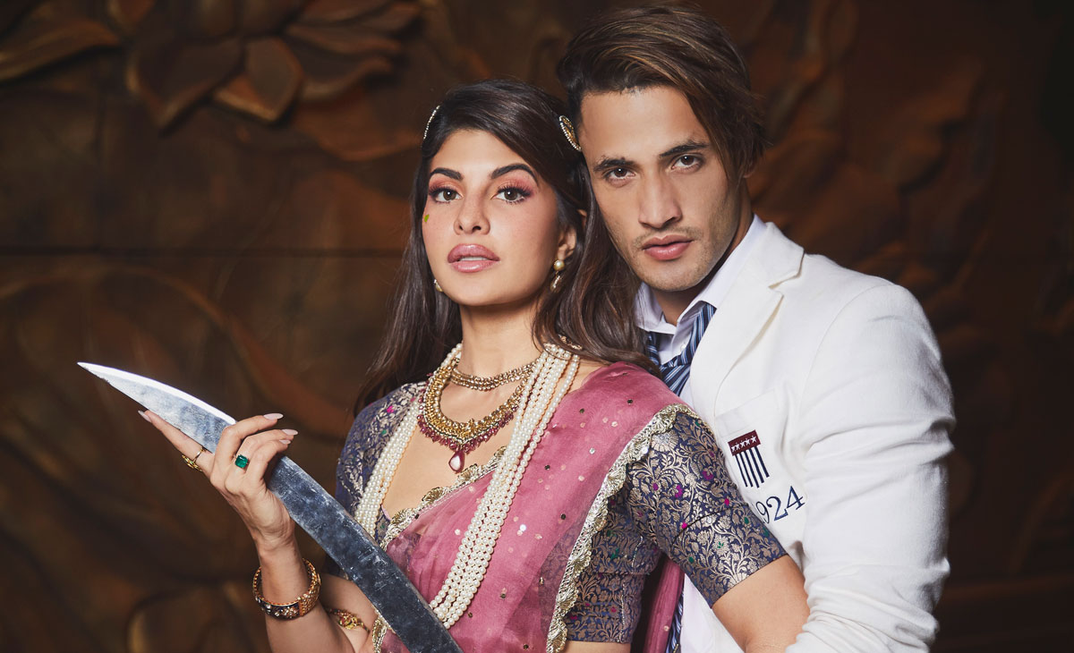 Jacqueline Fernandez’ ‘Mere Angne Mein’ crosses 30 million views