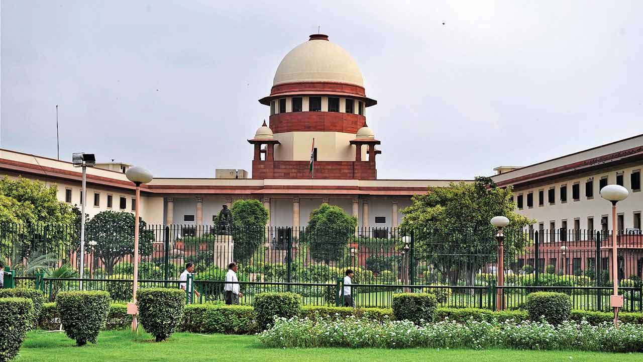 The Supreme Court Slam BJP On Madhya Pradesh Floor Test, Cites Constitutional Duties, And Said “The MLAs Can’t Be Held Captive”