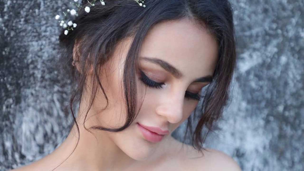 Seerat Kapoor shares a heartfelt condolence note for the brave soldiers