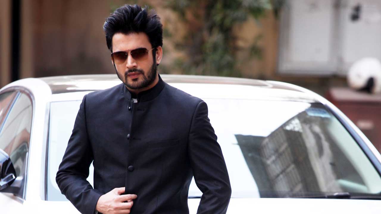 For ‘Crackdown’ Ajay Singh Chaudhary gathers praise from all quarters