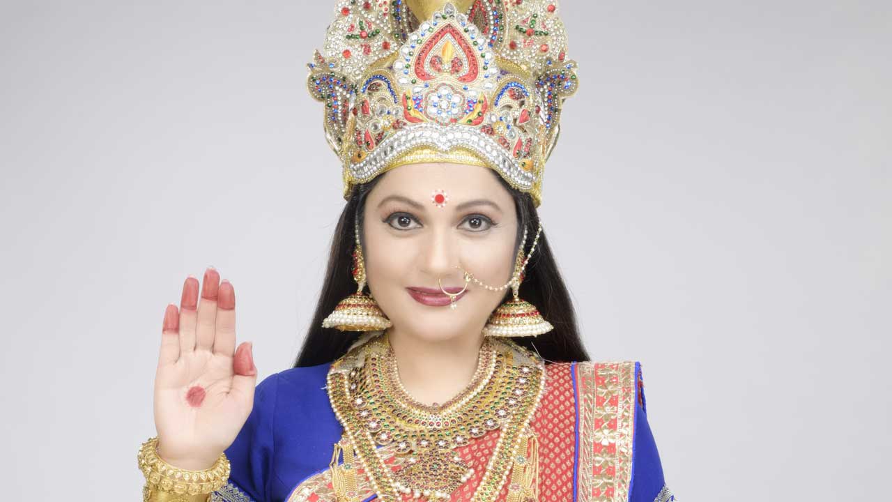 Gracy Singh and Tanvi Dogra wish everyone a Shubh Navratri