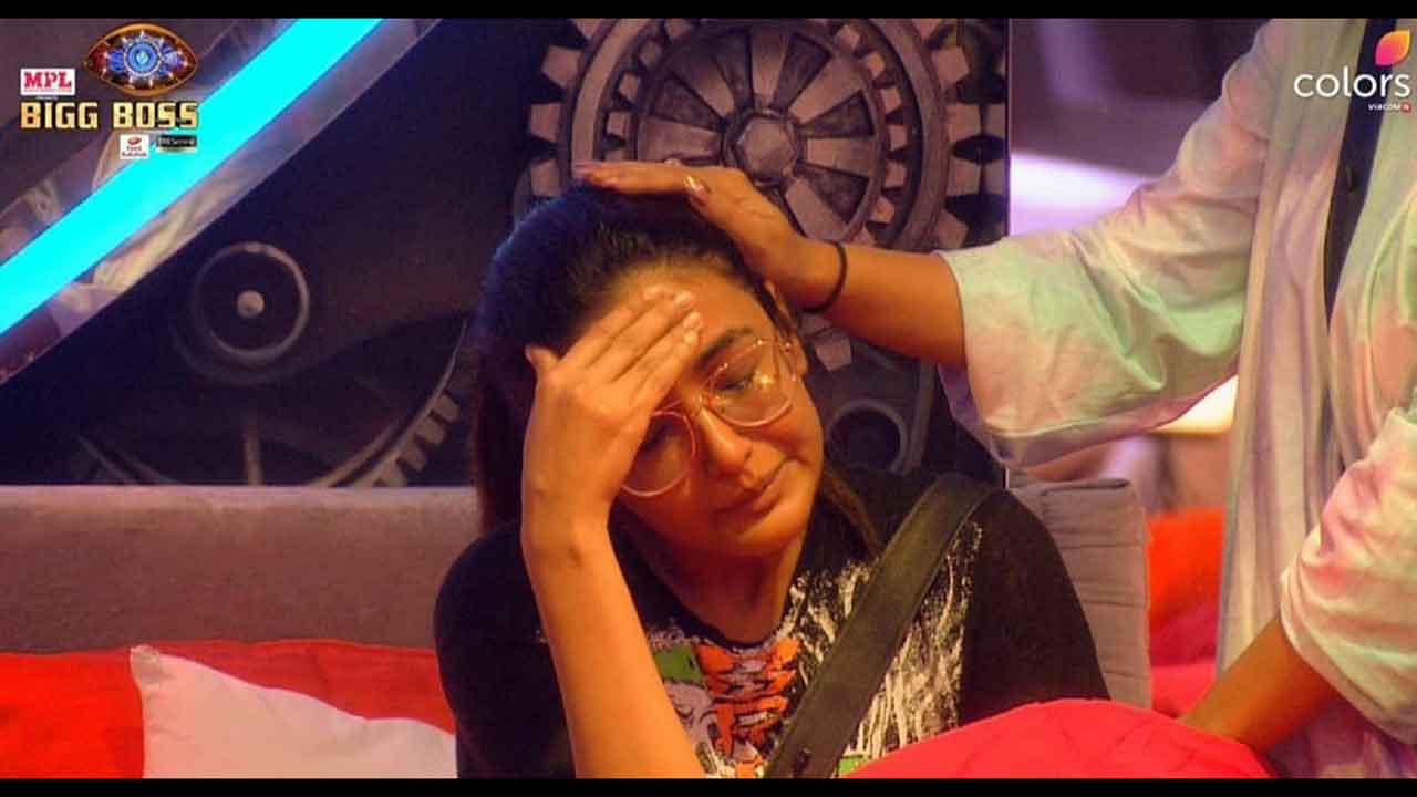 Jasmin Bhasin’s first spat and emotional outbreak in BB House