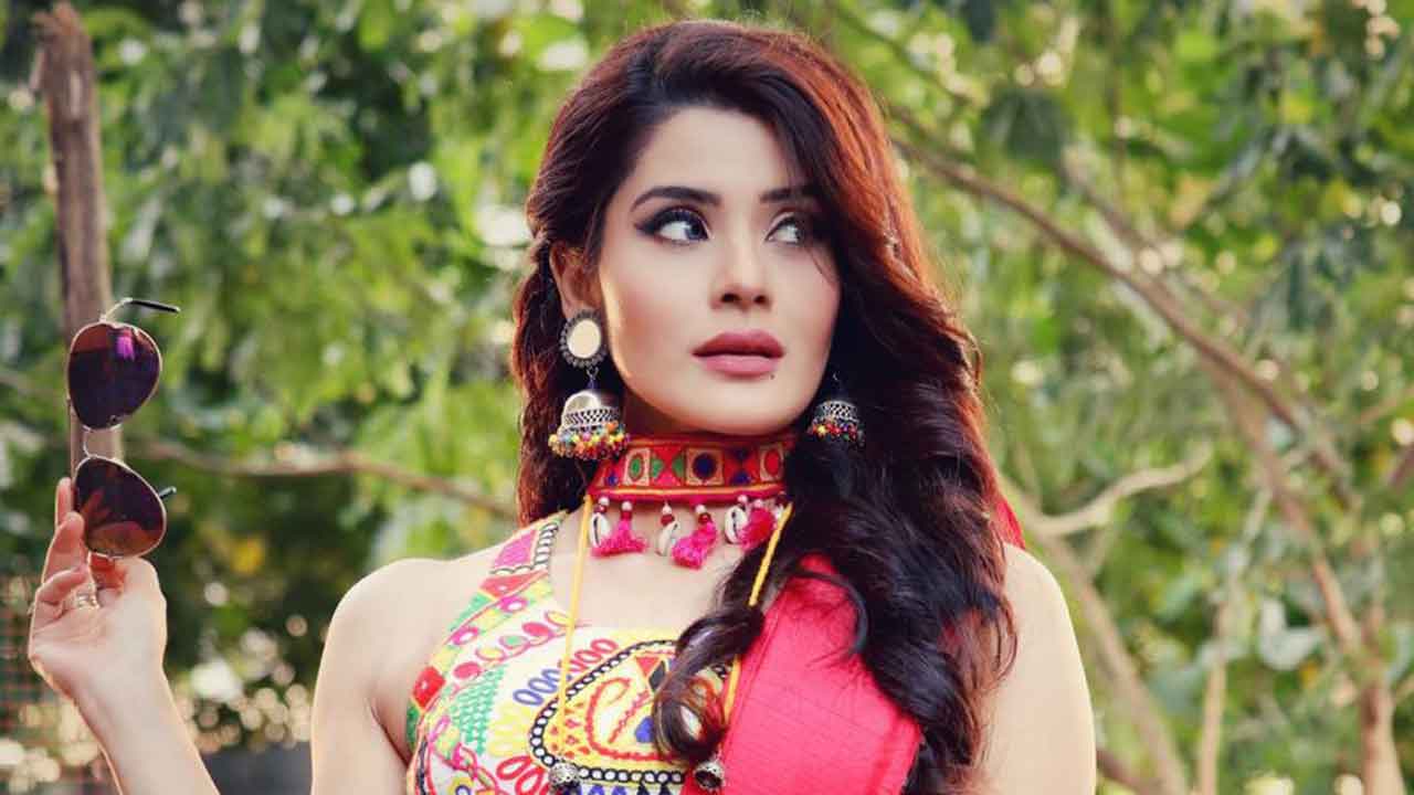 Television character induces Shamin Mannan to become a ‘jewellery person’