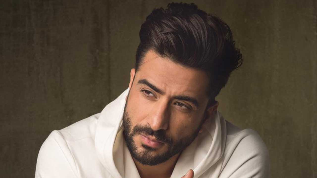 Aly Goni’s effortless dressing sense is raising the fashion quotient in BB14