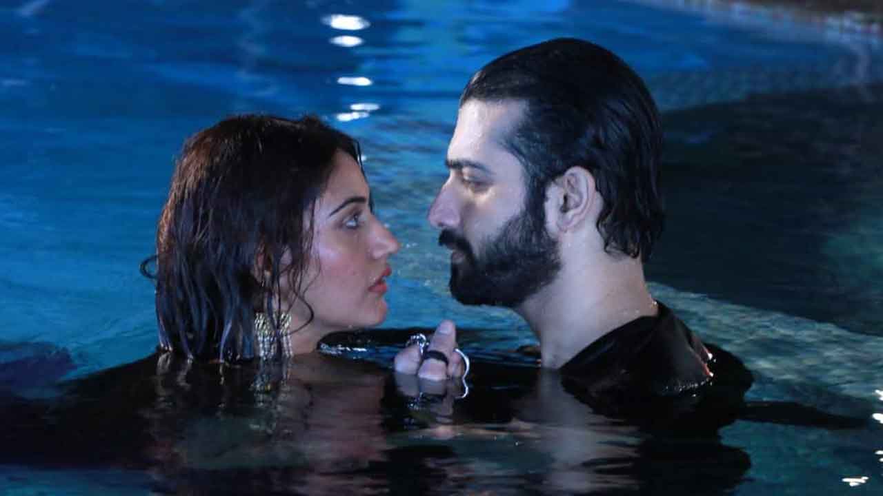 Lethal chemistry between Sharad Malhotra and Surbhi Chandna in ‘Naagin 5’