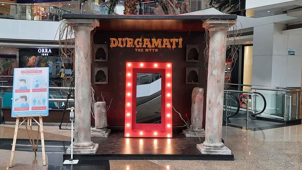 Spooky atmosphere created through ‘Magic Mirror’ for ‘Durgamati’ promotions
