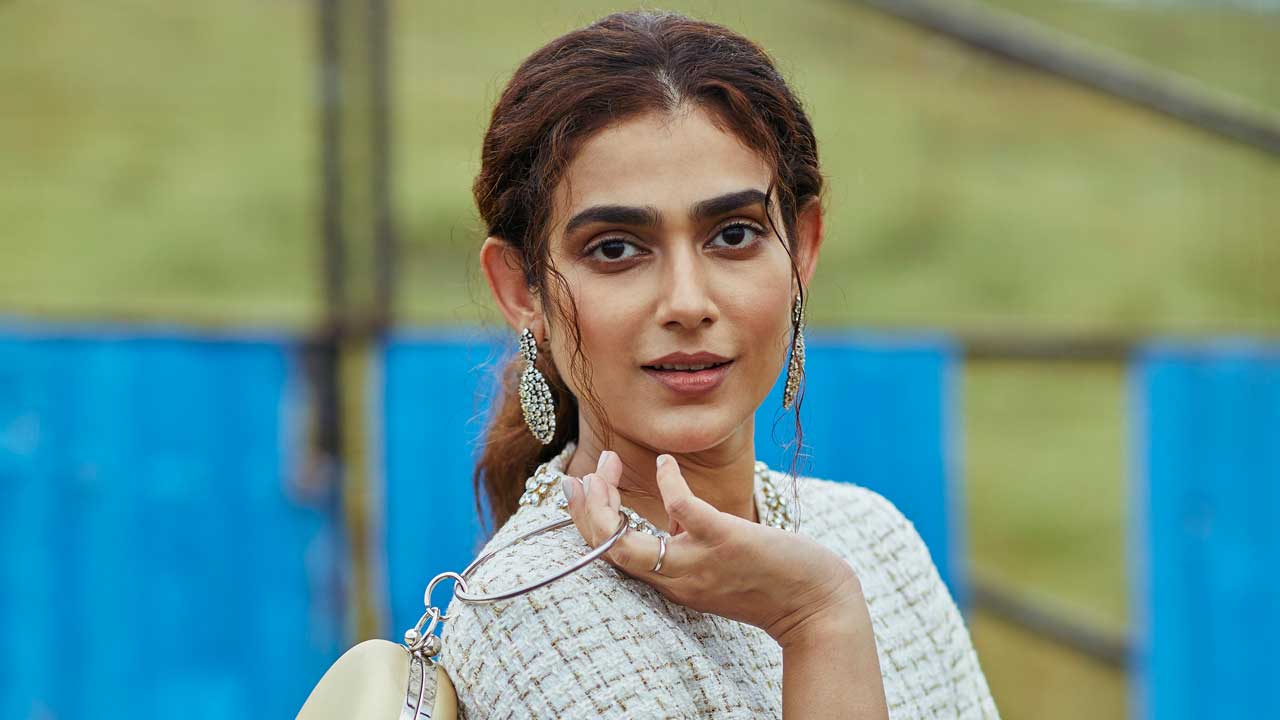 Short-films’ fan Aakanksha Singh signs big-budget film with Ajay Devgn