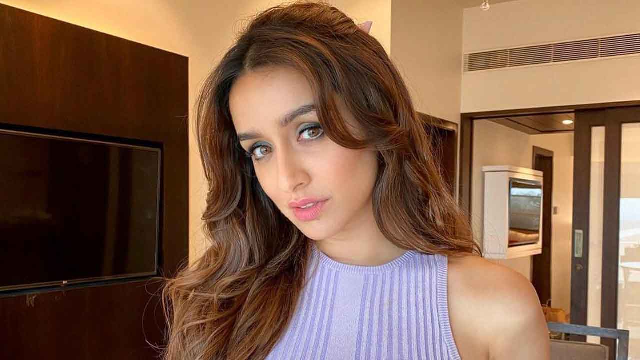 Shraddha Kapoor learnt the art of becoming self sufficient, during lockdown!