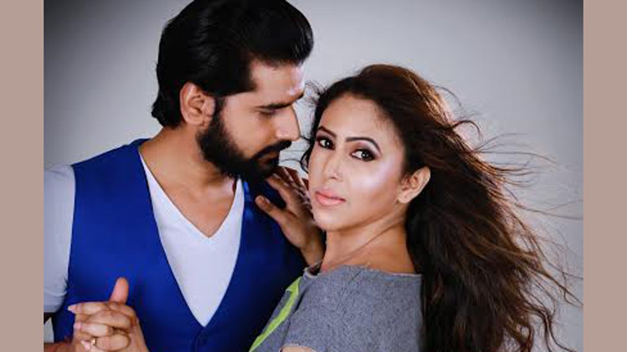 Piew Jana says, “We often go to a few different places on our ‘dream date’”!