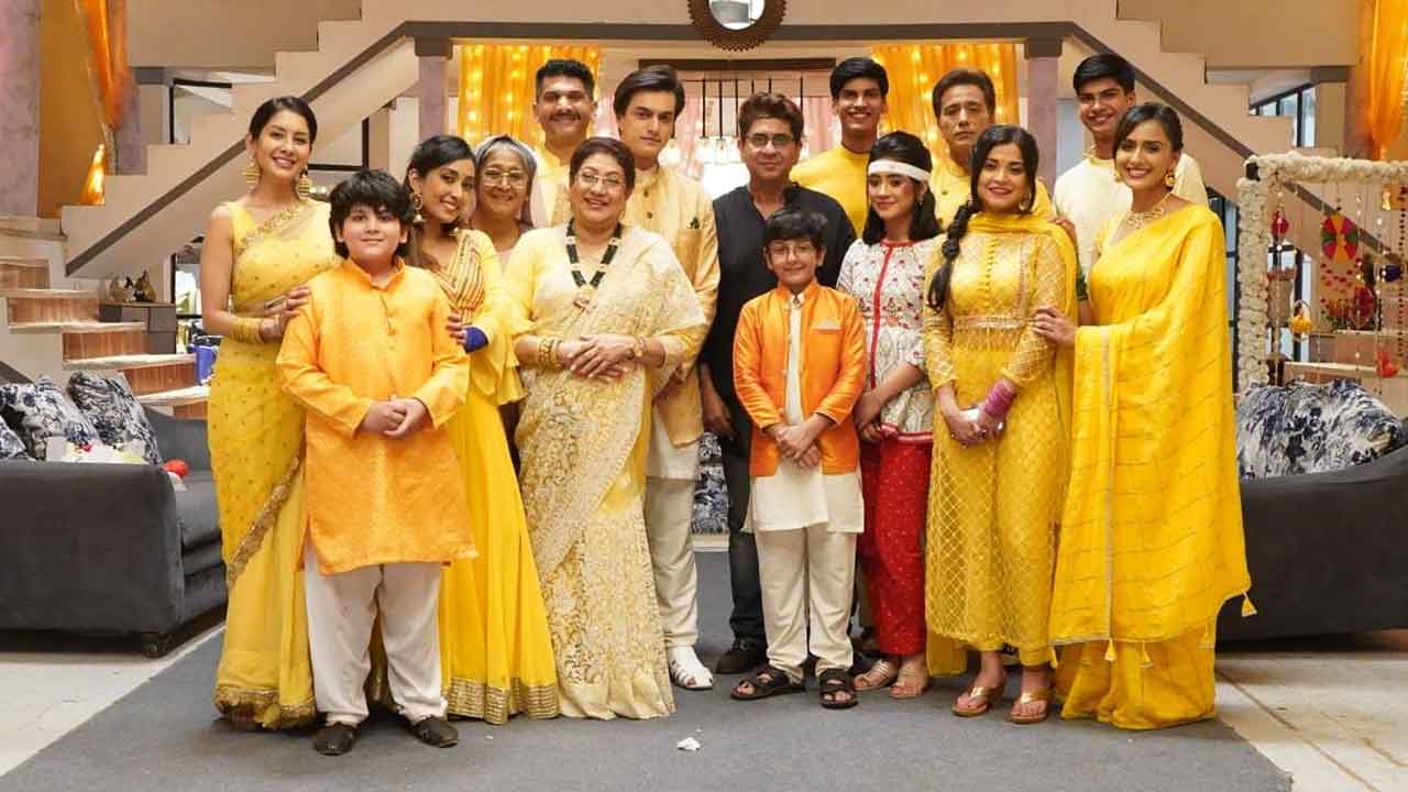 Rajan Shahi celebrates Simran Khanna’s birthday on YRKKH sets