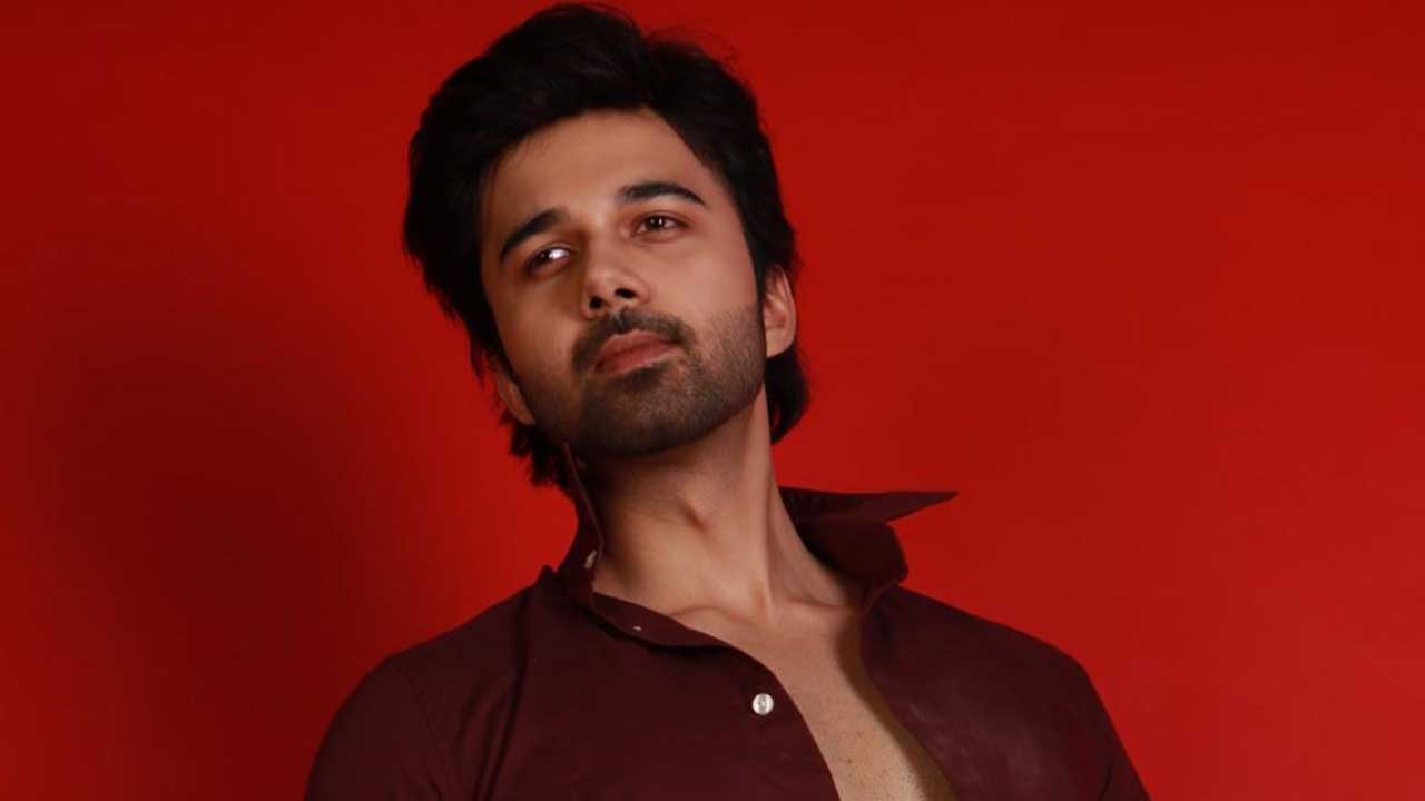 Avinash Mukherjee feels that social media has become a game of amassing a huge number of followers!