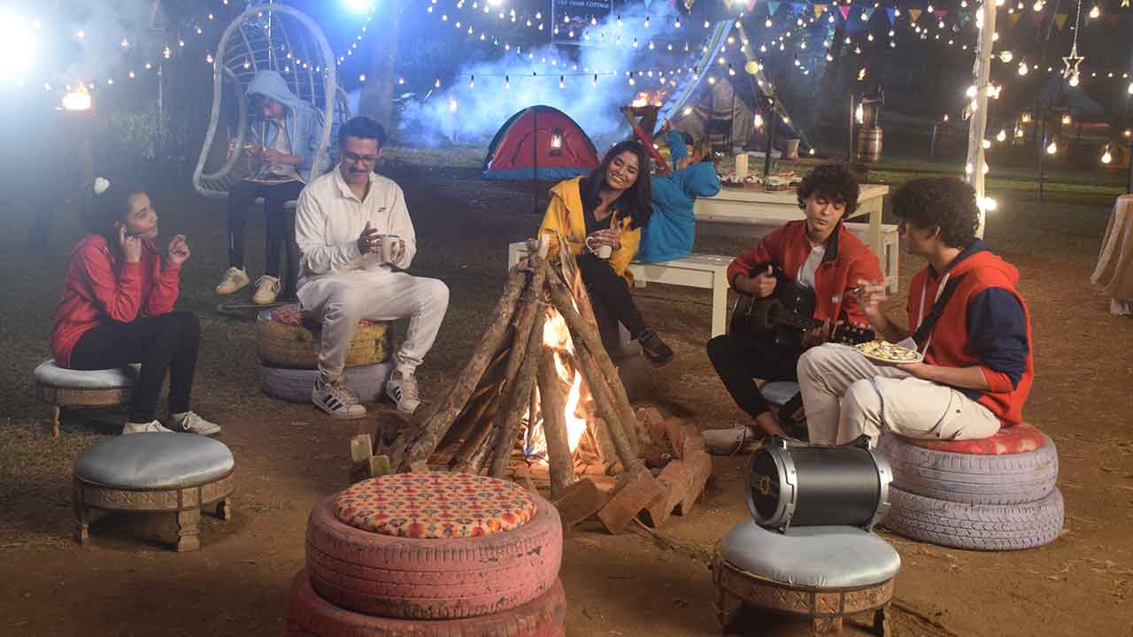 In ‘Tera Yaar Hoon Main’, Rajeev and Daljeet trying different ways to brings the kids along!