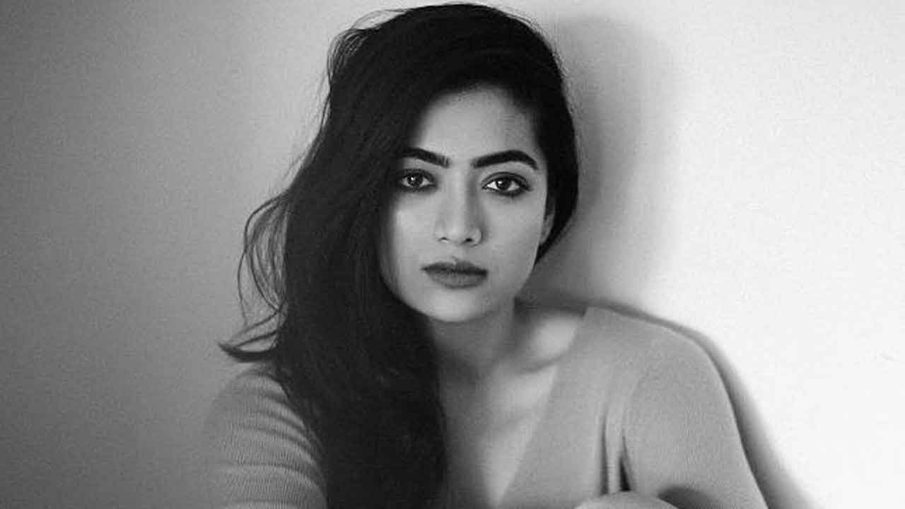 Rashmika Mandanna flies down to the bay to prep for her debut Bollywood film ‘Mission Majnu’