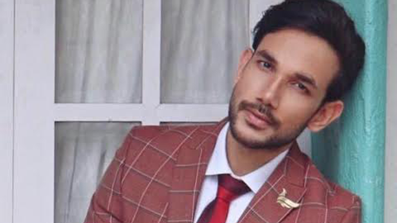 Amitt K Singh gained 15kgs for “Horror Notes”!