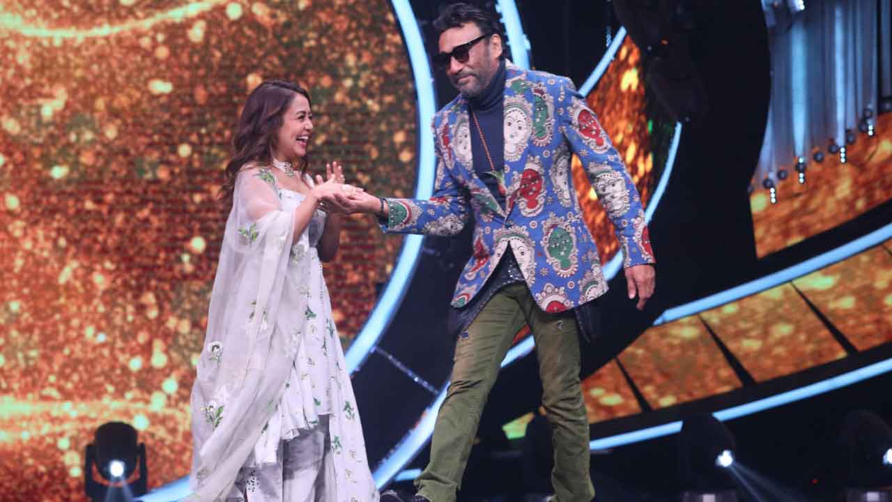 Neha Kakkar reprises Dimple Kapadia with Jackie Shroff on the iconic song ‘Tera Naam Liya’!