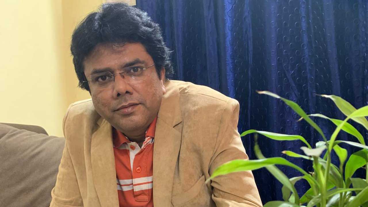 Ashish Johri feels lucky that his life took a turn and pushed him towards creating content!