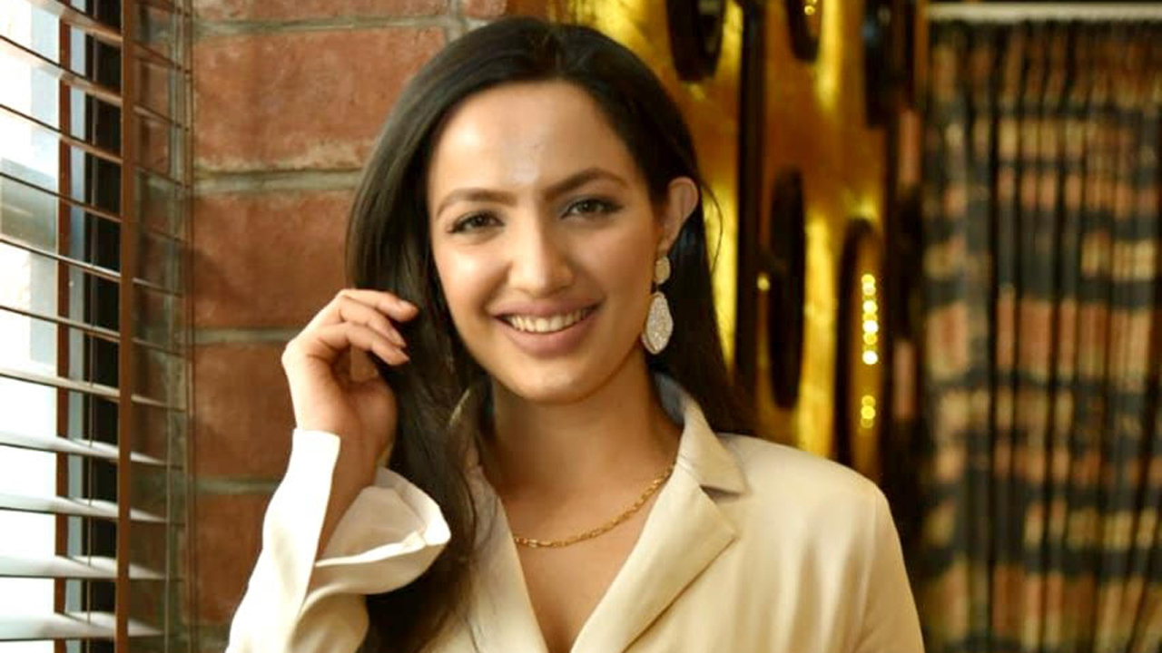 Punjabi Pop singer Lekka promotes ‘Kabeel-E-Tareef’ in New Delhi!