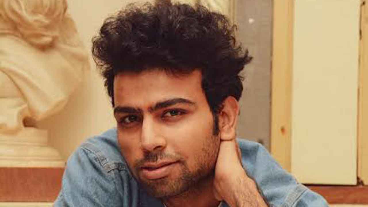 Saurabh Kaushik feels that television should have more modern, youth-centric shows!