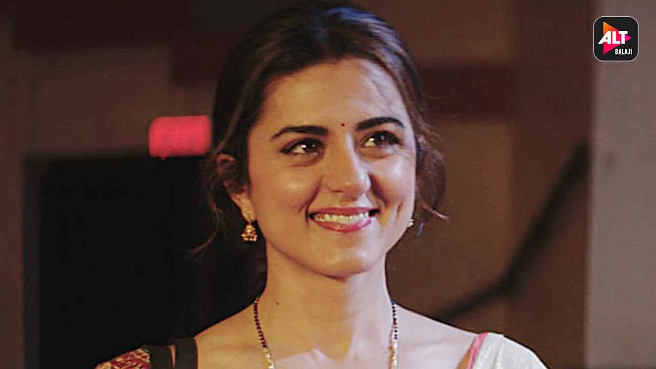 ‘Musical’ cast of ‘The Married Woman’!