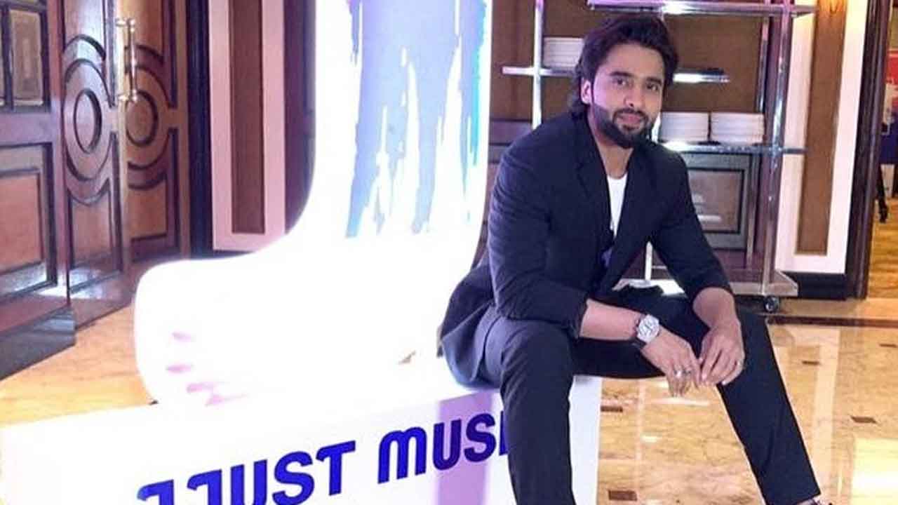 Jackky Bhagnani’s ‘F.A.L.T.U’ completes ten years!