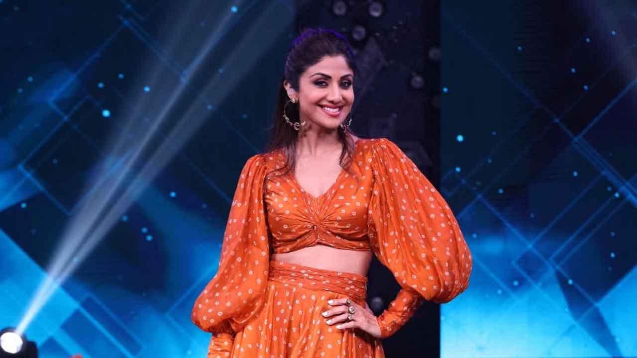 Shilpa Shetty Kundra turns fitness guru for Anurag Basu!