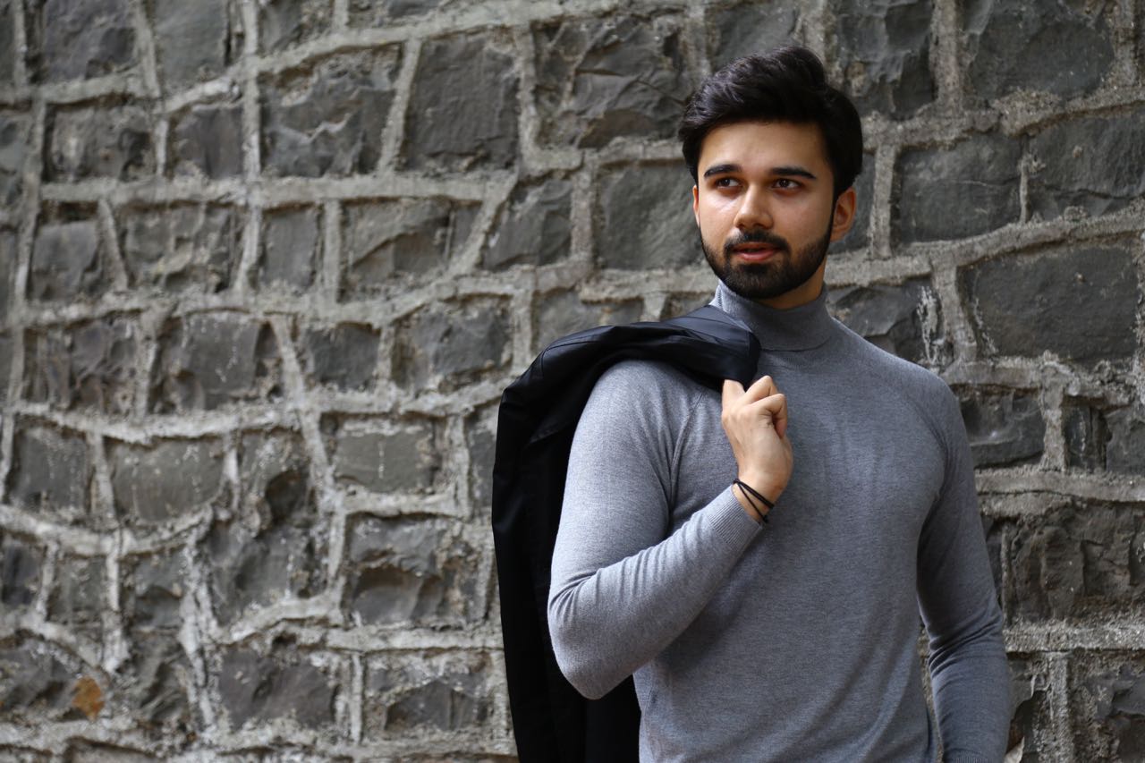 Fitness conscious Avinash Mukherjee admits, ‘My cheat meals are mostly on Sunday’!