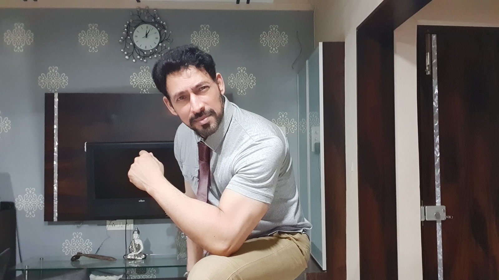 Hrishikesh Pandey says, ‘Almost 90 percent people give importance to physicality an d disregard mental health’!