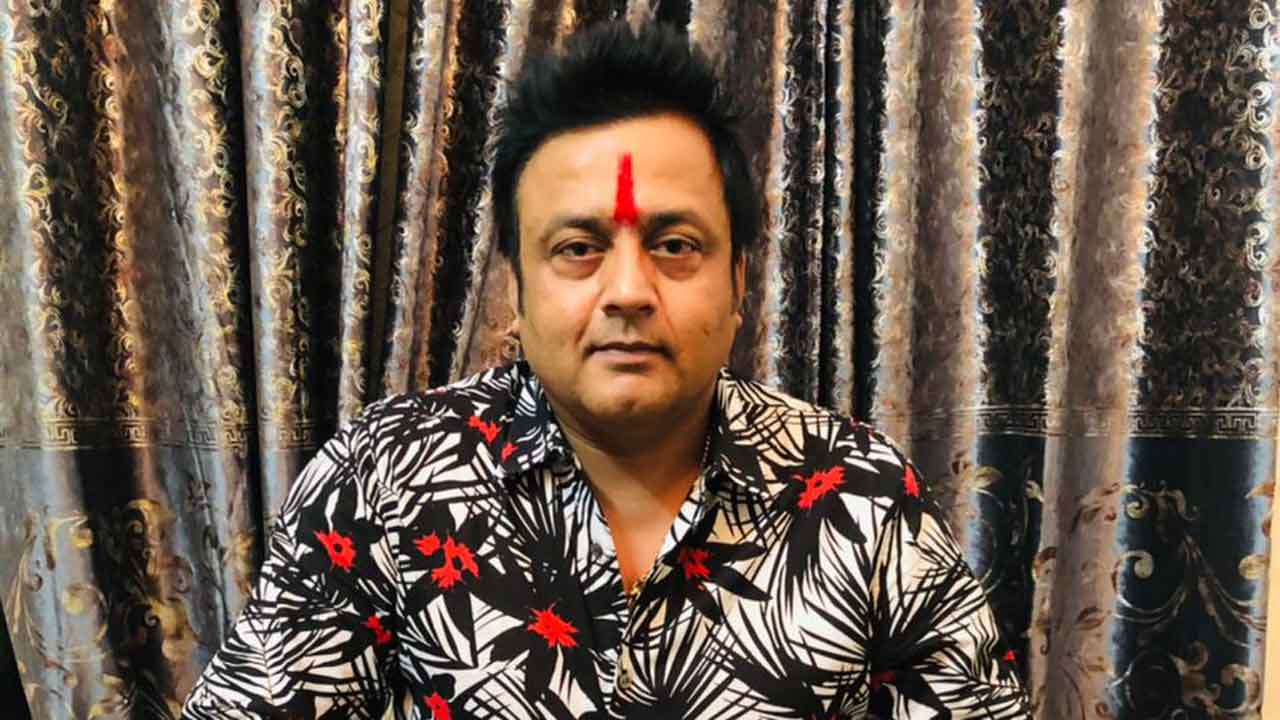 Amit Mishra reveals that his favourite singers are Kishore Kumar and Lata Mangeshkar!