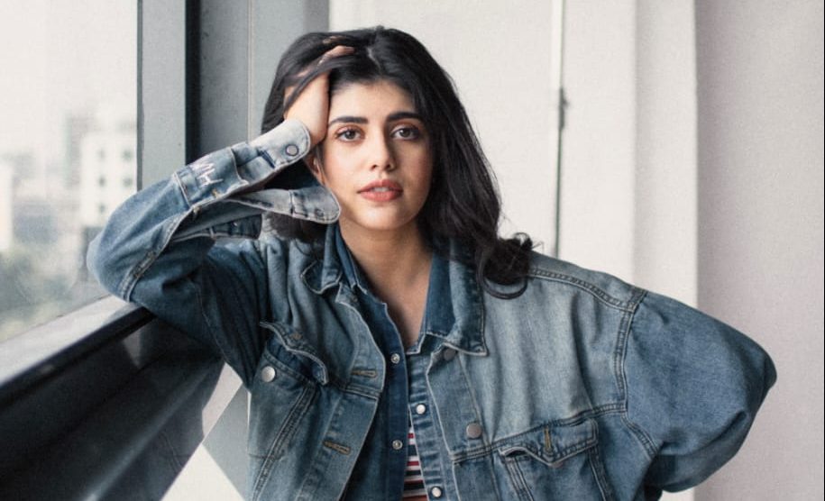 Sanjana Sanghi sports a Double Denim look and says, Art is freedom!