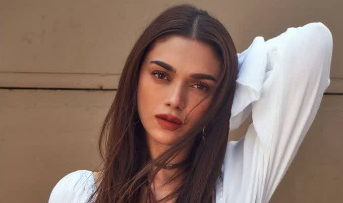 Aditi Rao Hydari gets nostalgic about her Telugu debut film ‘’Sammohanam’!