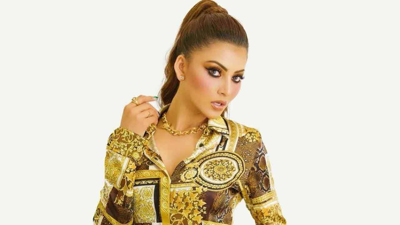 Urvashi Rautela hits 38 million followers on Instagram!