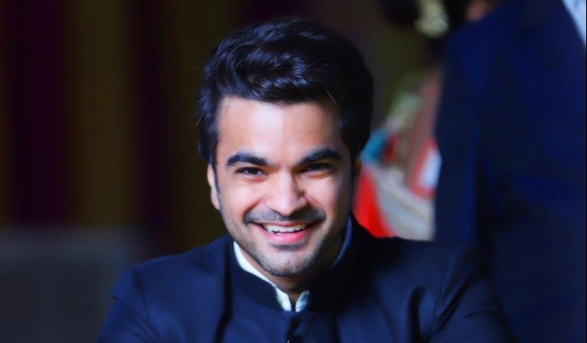 Rahul Bhatia complains, ‘I try to get registered for vaccination every day, without any luck!