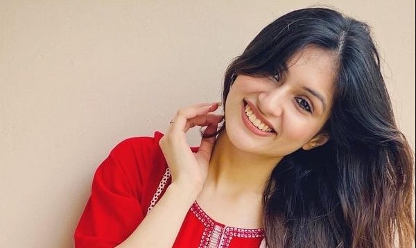 Hitakshi Wadhwa is overwhelmed with the response she is getting for ‘The Pill’!