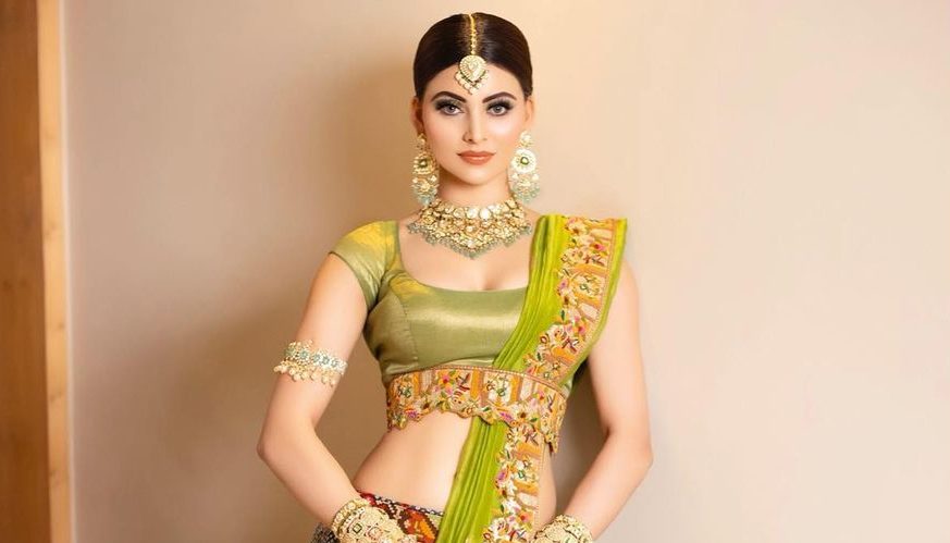 Check out Urvashi Rautela’s Rajasthani Bandhani Lehenga and Jewellery worth 62 Lakh!