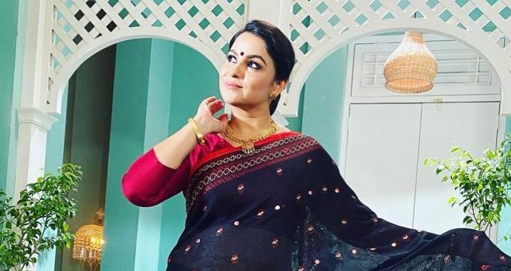 ‘KUDCA’ actor Gurdeep Punj says, ‘I feel sarees are not ju st a piece of clothing, they make for strong statements’!