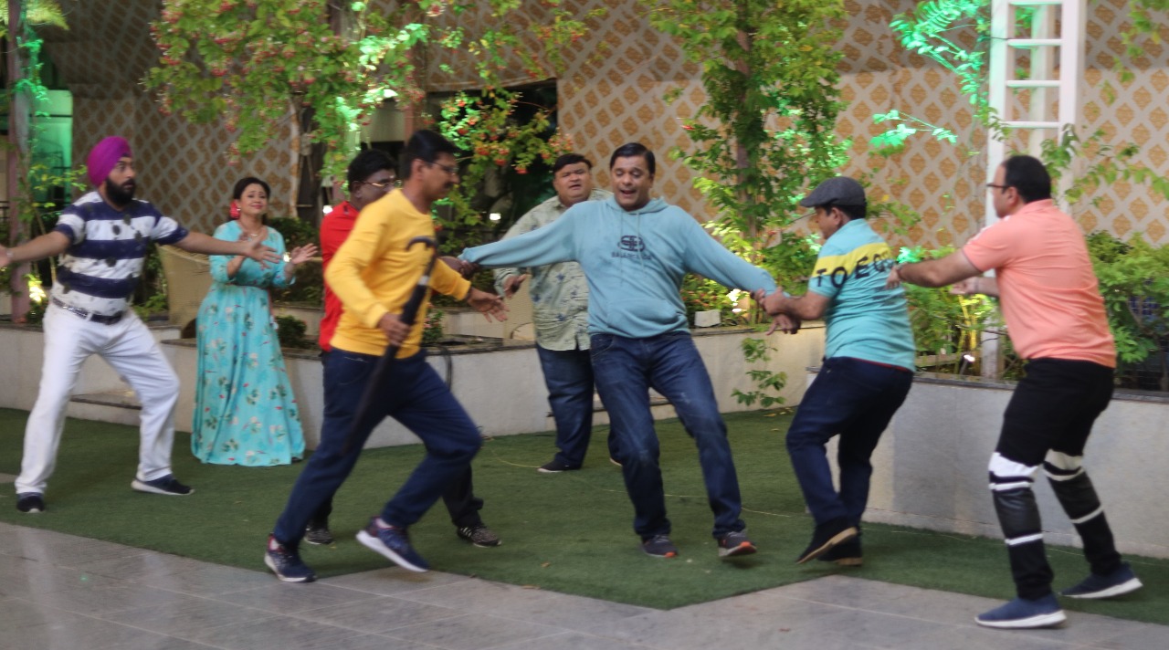 Gokuldham Purush Mandali’s ‘Party-Sharty’ goes for a toss!