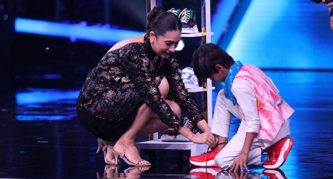 Karisma Kapoor gifts 5 pairs of shoes to SD C4 contestant Pruthviraj!