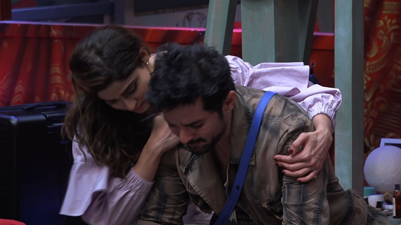 Passing of personal comments andi instigation compelled Raqesh Bapat’s emotional breakdown on Bigg Boss OTT!