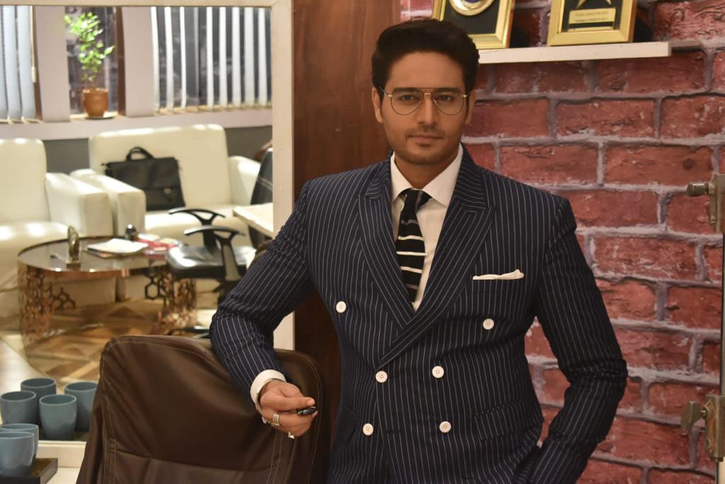 Vanraj is jealous of Anuj Kapadia’s budding bond with Anupamaa!