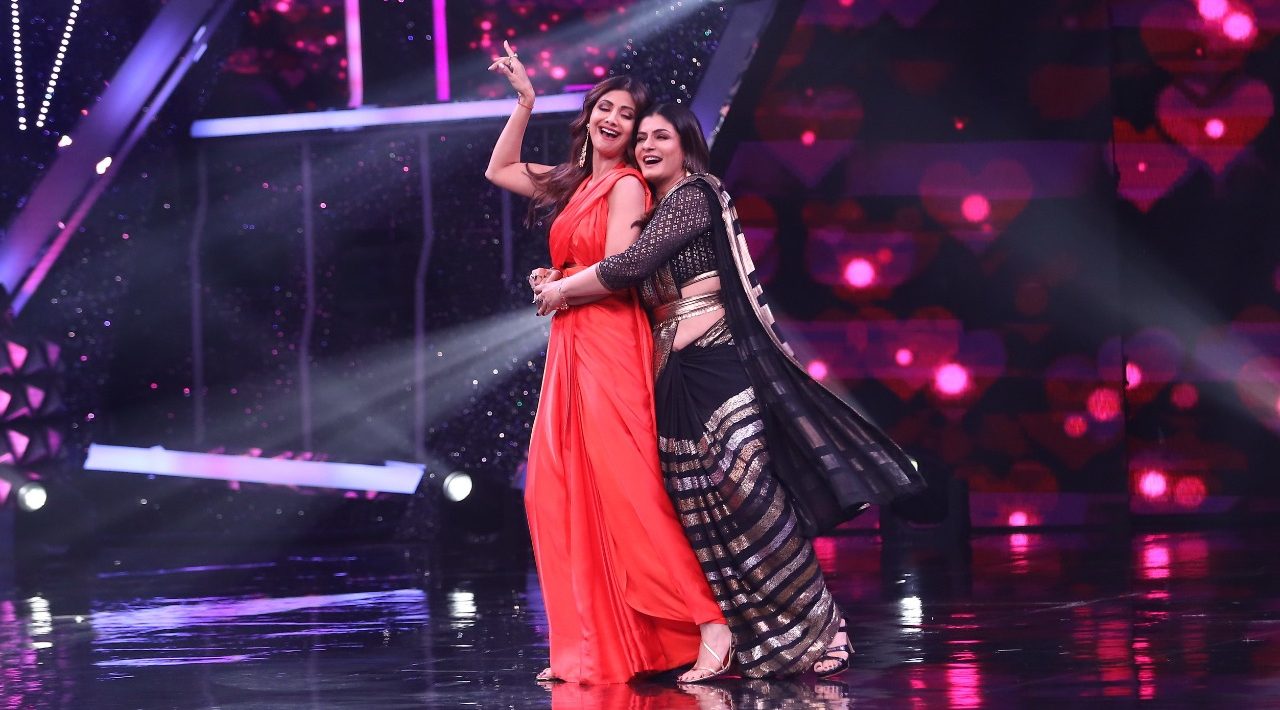 Shilpa Shetty Kundra and Raveena Tandon gyrate on each other’s popular numbers!