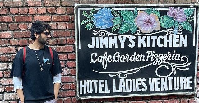 While exploring #HimachalPradesh, Kartik Aaryan poses with ‘Grandma Momo’!