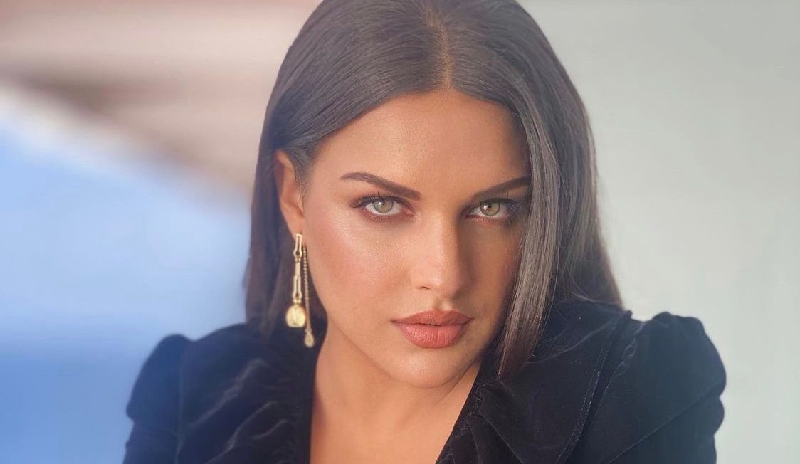 Himanshi Khurana sings ‘Galla Bholiyan’ and is paired with beau Asim Riaz in the video!