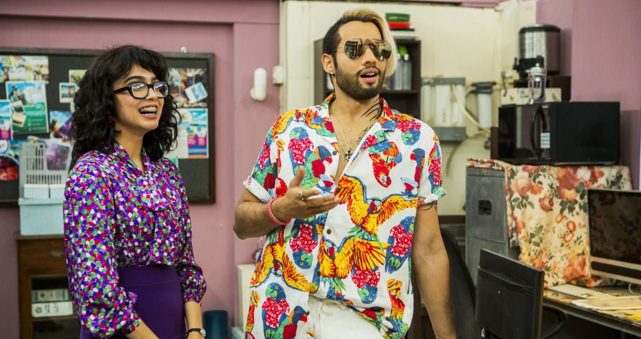 Meet the suave, digitally forward, big city conman Bunty in YRF’s #BuntyAurBabli2!