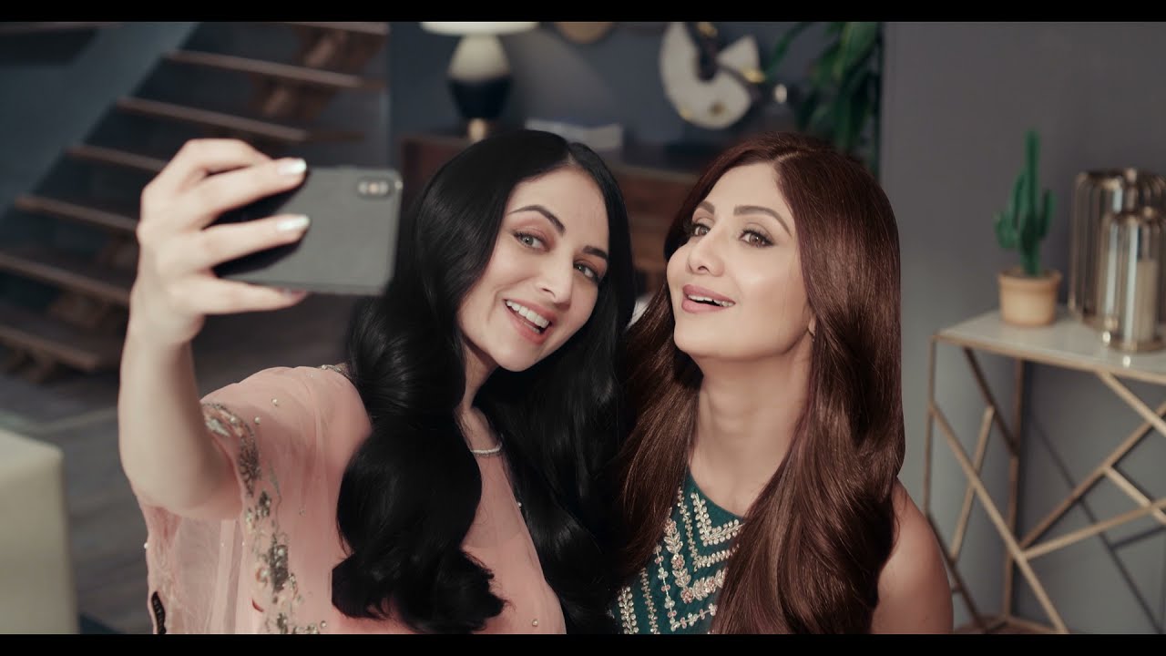 Shilpa Shetty roped in as the face of Godrej Nupur Natural Henna based hair colour!
