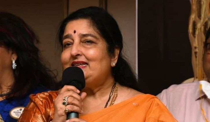 Anuradha Paudwal performs at ‘Ganga Utsav 2021 – The River Festival’!