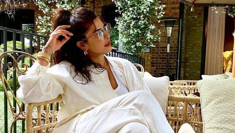 Priyanka Chopra Jonas proves once again that ‘you can take the Indian out of India but you can’t take the India out of the Indian’!