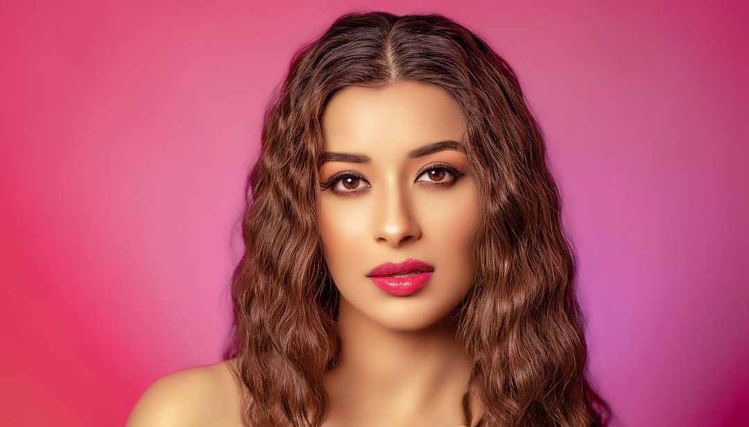 ‘Rakshabandhan…’ actor Nyrraa M Banerji says, ‘Audience always want to see how celebrities celebrate different festivals’!